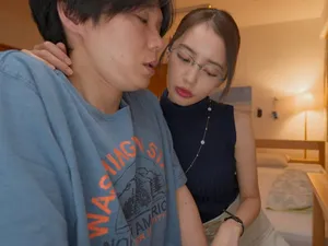 [Nhật ký tình dục của cặp đôi người Hoa - Pháp] Liếm cái lồn bướm của con đĩ nhỏ cho đến khi nó ướt rồi nhét vào, trói nó bằng dây thừng đỏ và quan hệ với nó mà không dùng bao cao su, xuất tinh khắp người nó...