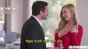 Thuê phòng khách sạn tốt, pussy quá chật, không có bao cao su, xuất tinh khắp giường, cực kỳ kích thích